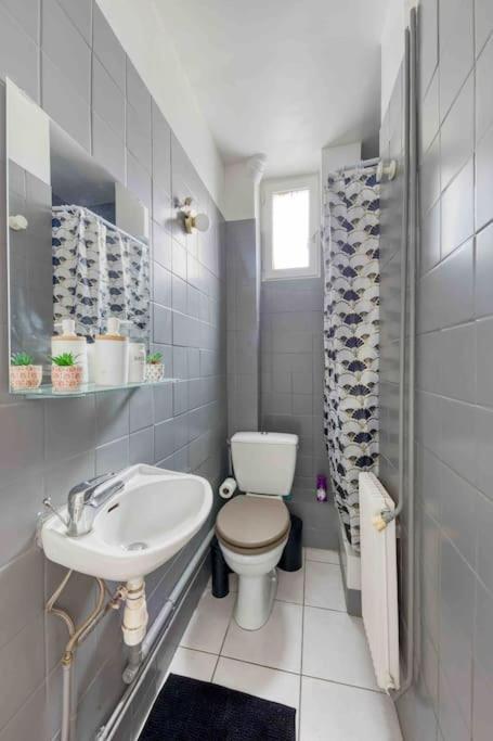 Appartement Cosy Au Calme, Proche De Paris Et Du Rer B Gentilly Kültér fotó