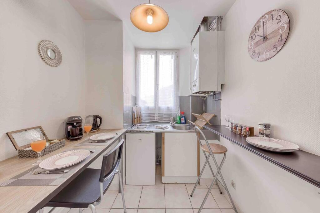 Appartement Cosy Au Calme, Proche De Paris Et Du Rer B Gentilly Kültér fotó